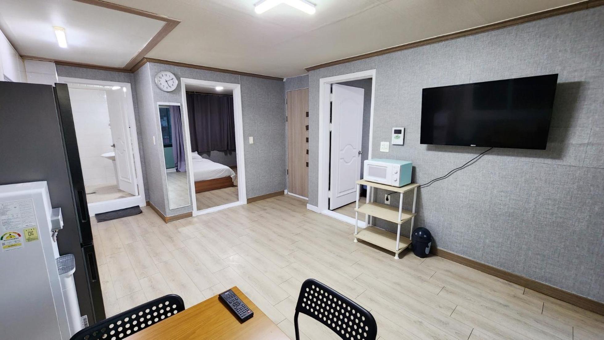 1012 House Namsan Ξενοδοχείο Σεούλ Δωμάτιο φωτογραφία